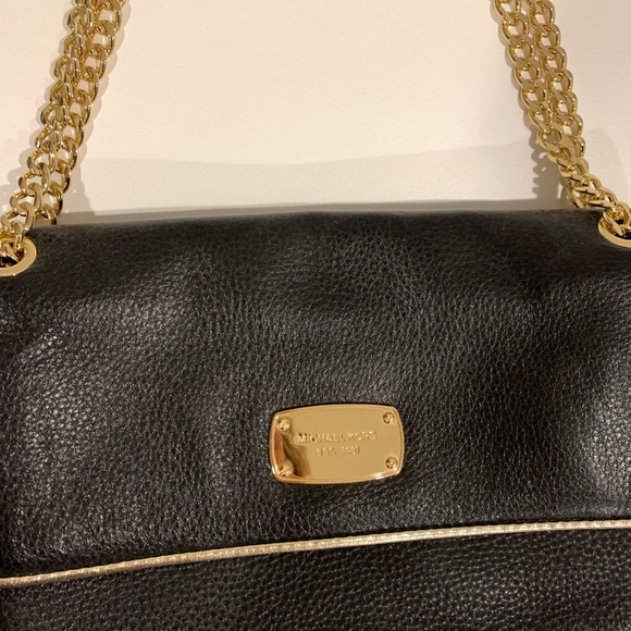 Michael Kors Black Leather Jet Set Bag Gold Chain - Picture 4 of 8